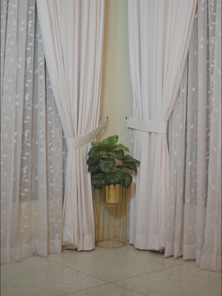 Shamak Dhamk Co-ord Set with Collar Cuff Shirt & Cigarette Pants